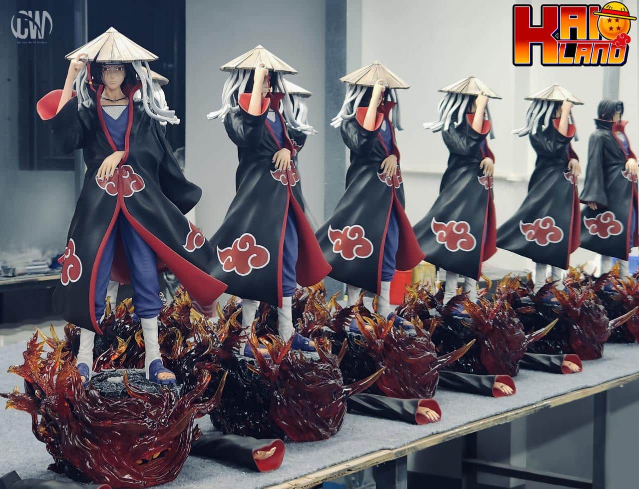 Naruto CW Studio Itachi Resin Statue