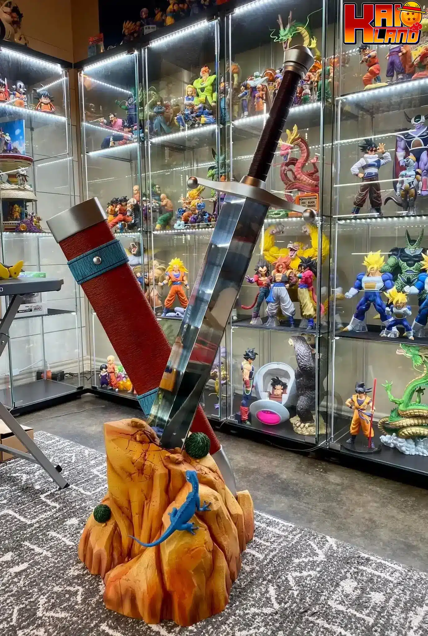 Dragon Ball MRC Studio Lifesize Trunks Warrior Sword Resin Dragon Ball MRC Studio Lifesize Trunks Warrior Sword Resin