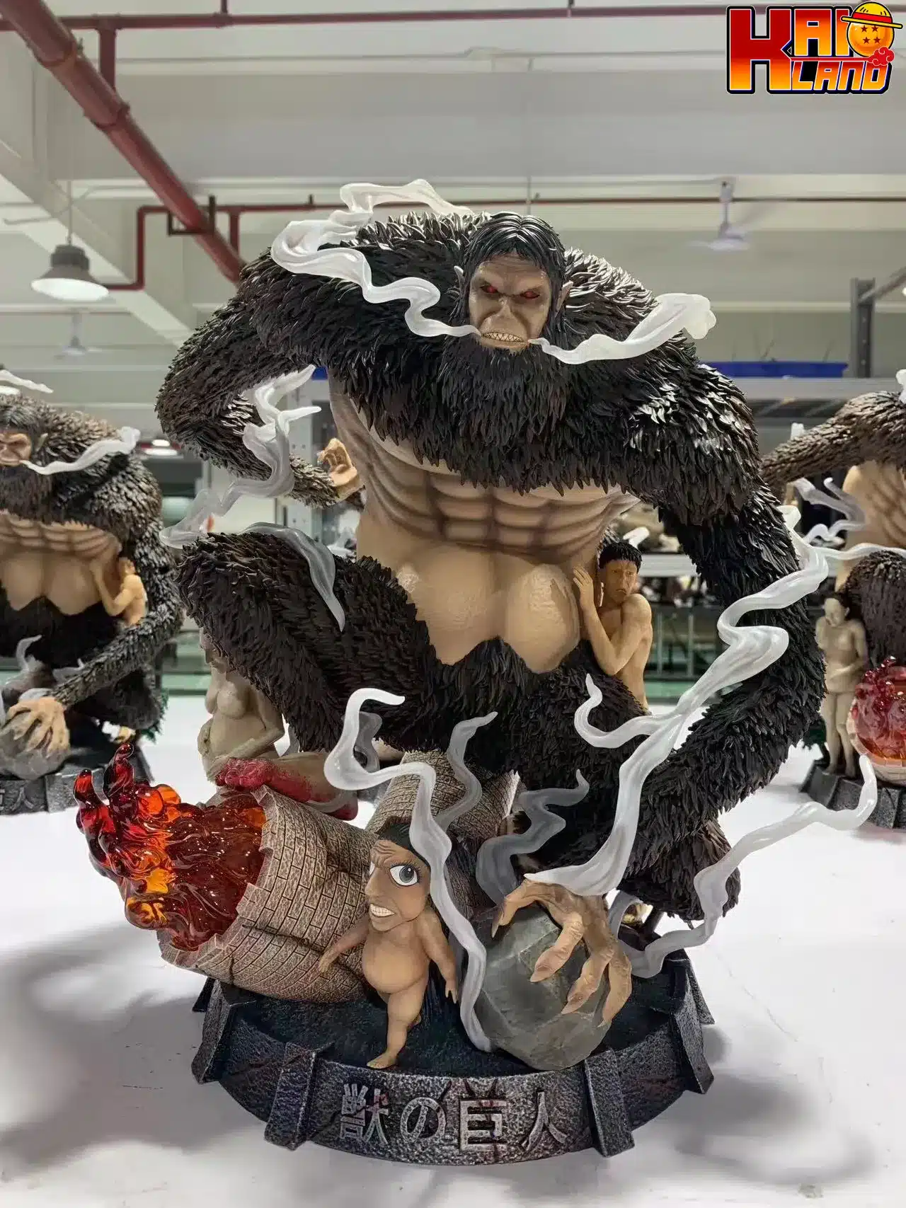 Attack On Titan Giant Studio Giant Beast Titan Resin Statue