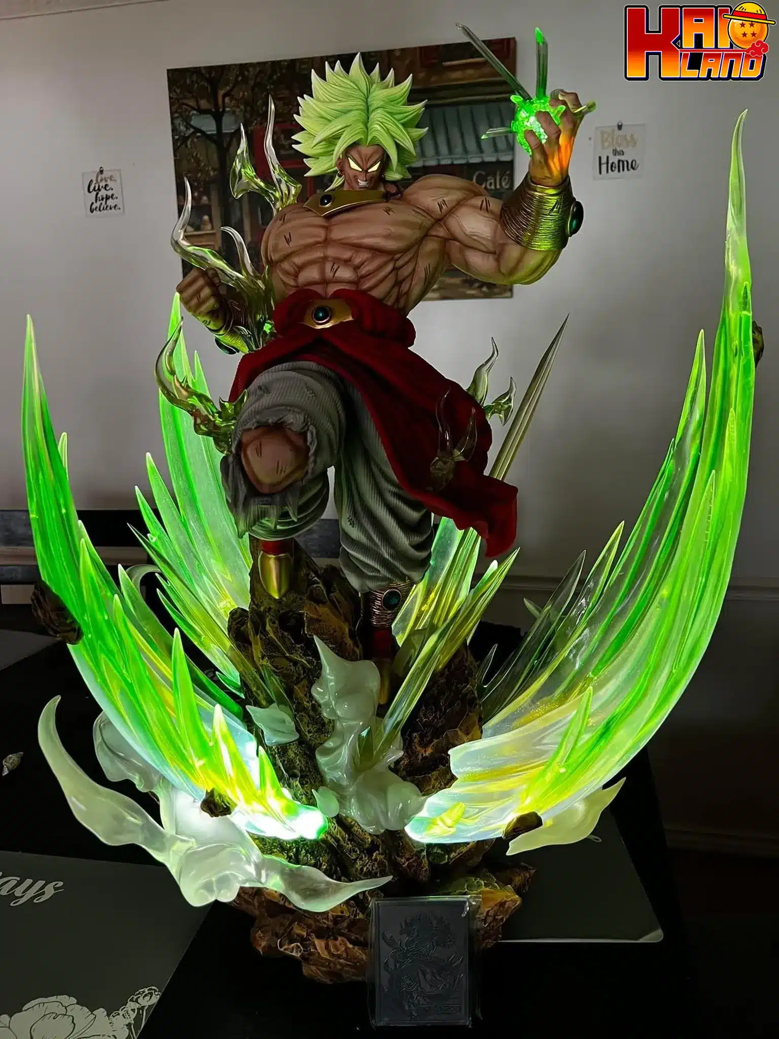 Dragon Ball Z Light Weapons Studio Broly Resin Statue