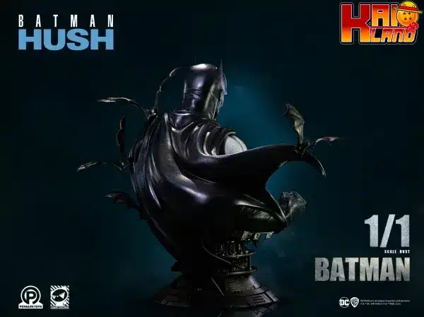 DC Limit Studio x Penguin Toys Batman Bust Licensed Resin Statue 4