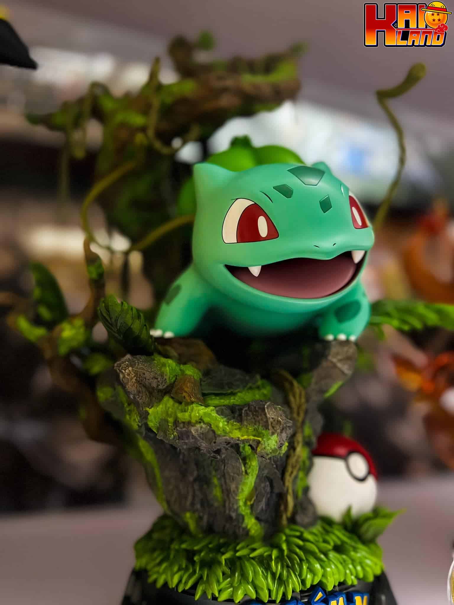 Pokemon Unique Art Studio Bulbasaur Licensed Resin Statue