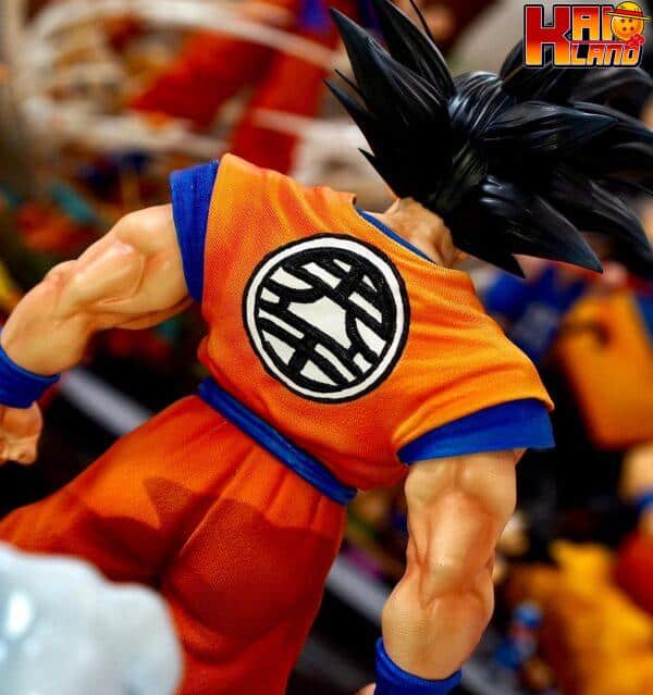 Dragon Ball AMC Studio Son Goku Resin Statue 5