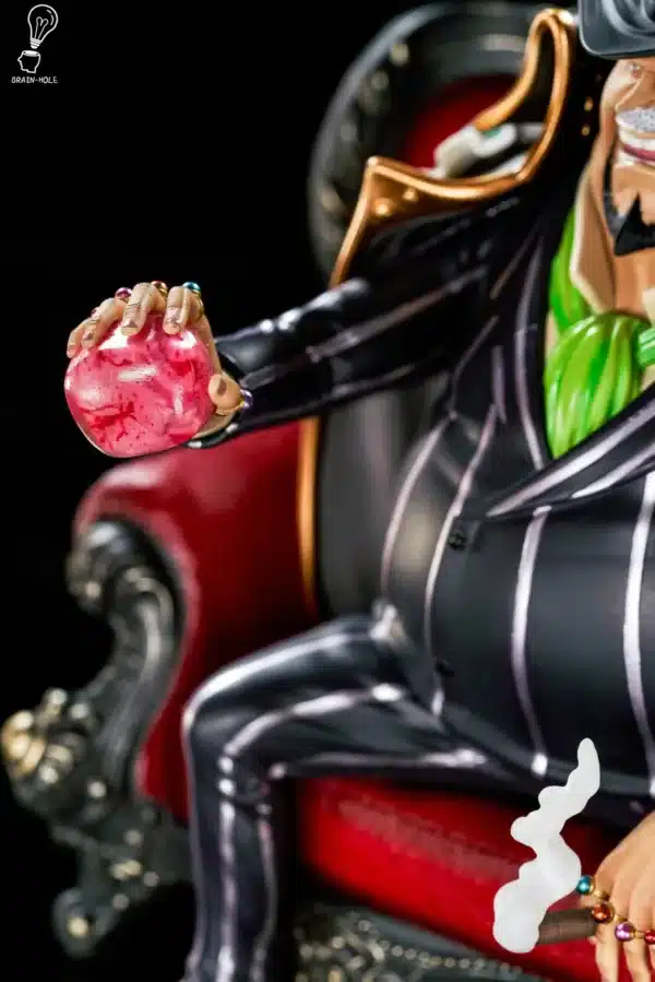 One Piece Brain Hole Studio Sitting Capone Bege Resin Statue 5