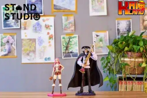 One Piece Stand Studio Van Augur Resin Statue 0 jpg