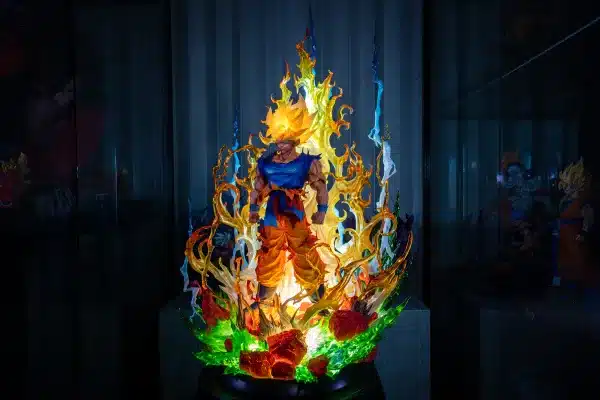 Dragon Ball White Hole Studio The legendary Super Saiyan Goku Statue Resin Statue 1 2