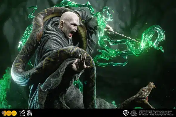 Harry Potter MGL TOYS Studio Harry Potter VS Lord Voldemort Licensed Resin Statue 8