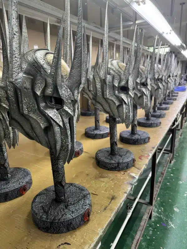 Lord of the Rings Panda Studio Helm of Sauron Resin Statue 2