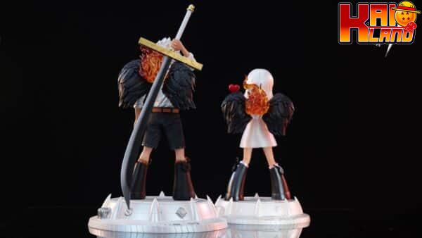 One Piece Super Guai Studio Seraphim Dracule Mihawk Resin Statue 3