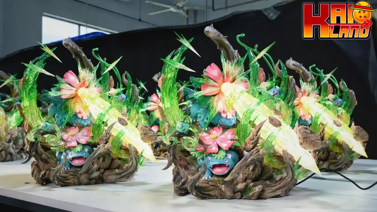 Pokemon Fantasy Studio Venusaur Resin Statue