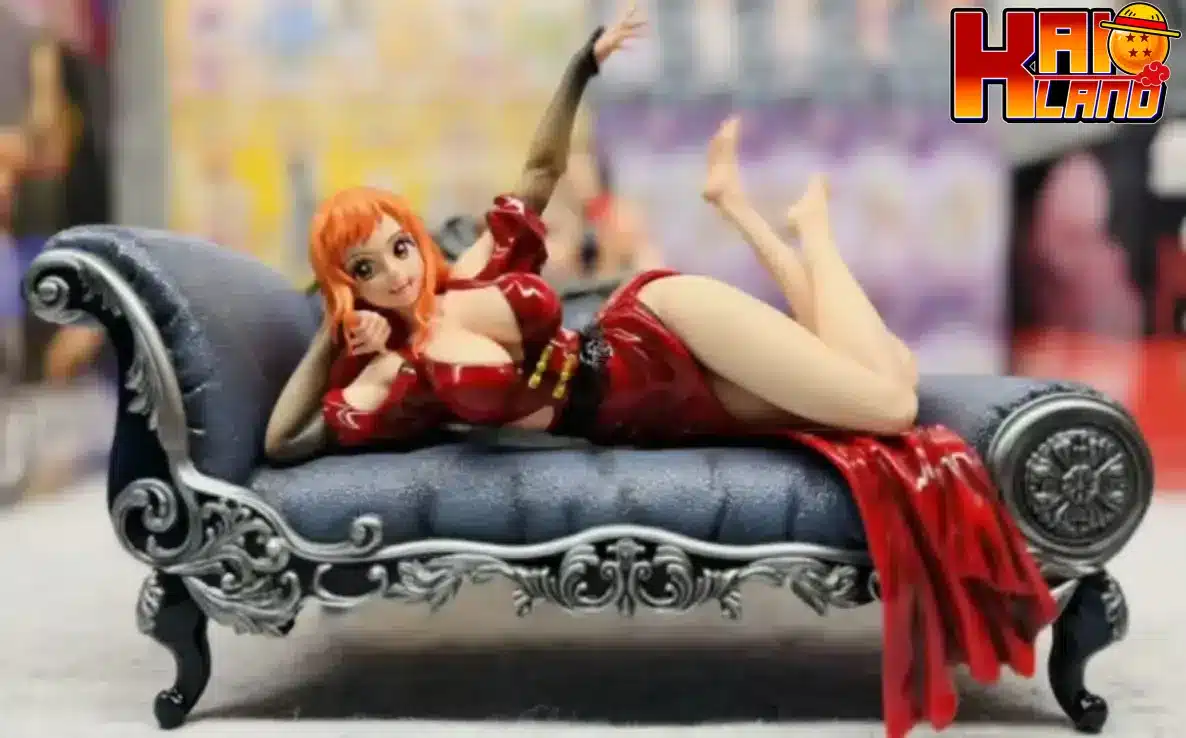 One Piece Face Studio Sofa Nami Resin Statue