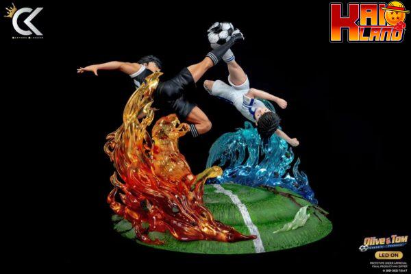 Oliver And Benji Cartoon Kingdom Oliver atom vs Mark Lenders Licensed Resin Statue 6