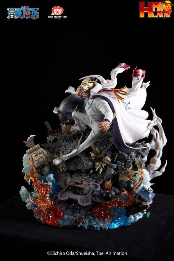 One Piece Unlimted Studio Monkey D Garp Licensed Resin Statue 3