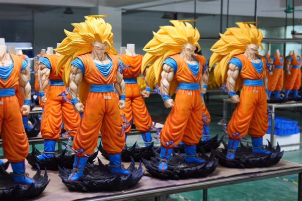 Dragon Ball Freewing Studio SS3 Goku Resin Statue 2 1