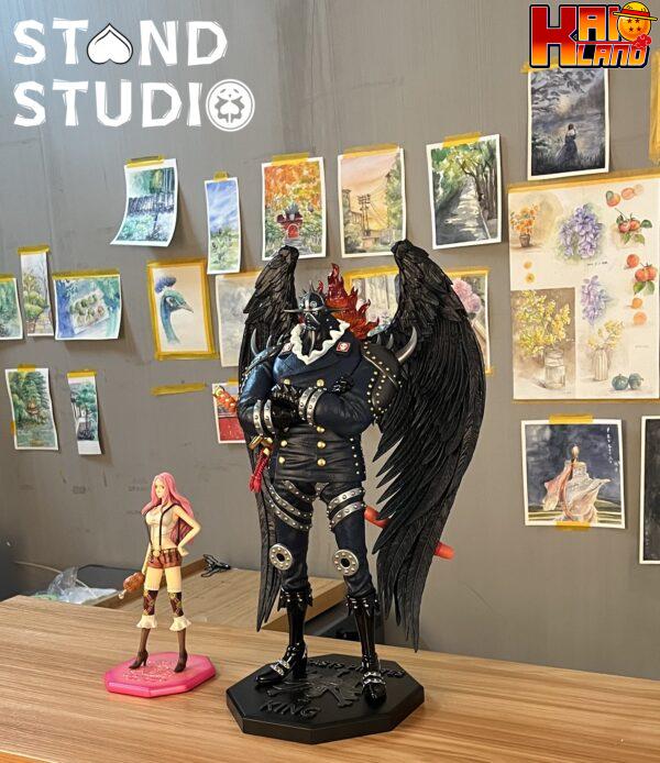 One Piece Stand Studio King Resin Statue 5