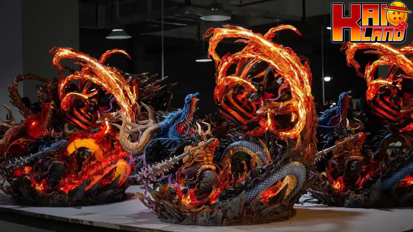 One Piece Ventus Studio Kaido VS Luffy Resin Statue