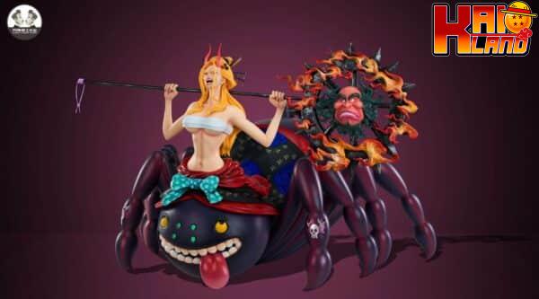 One Piece Clone Studio Black Maria Resin Statue 1