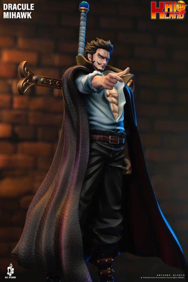 One Piece DX Studio Mihawk Resin Statue 3