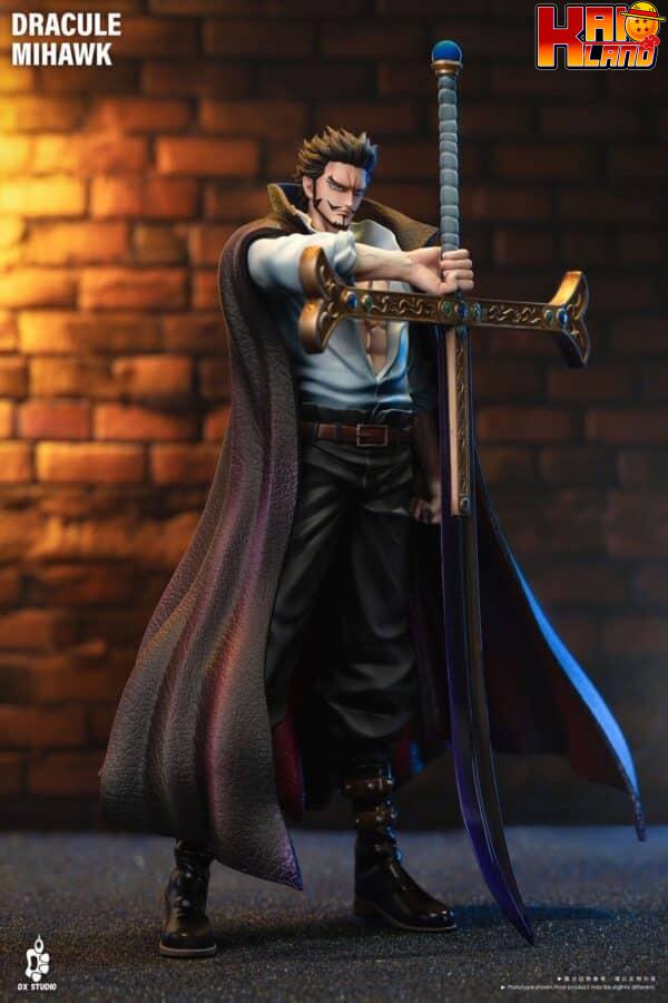One Piece DX Studio Mihawk Resin Statue 4