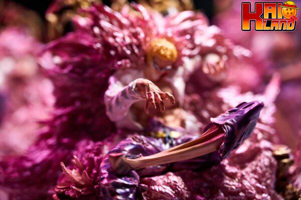 One Piece Iron Curtain Studio Donquixote Doflamingo Resin Statue 2