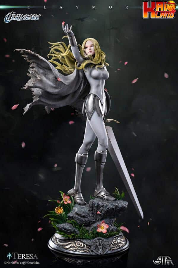 Teresa Of The Faint Smile STAREXVA Studio Teresa Licensed Resin Statue 6