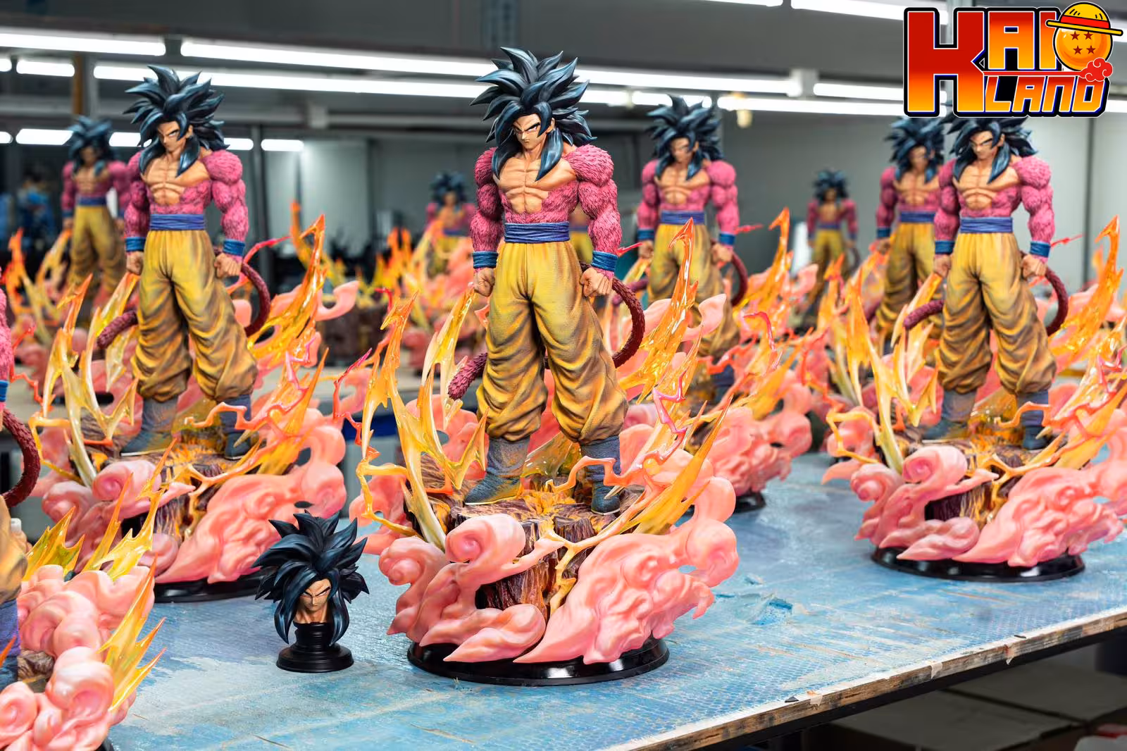 Dragon Ball BUU Studio SSJ4 Goku Resin Statue