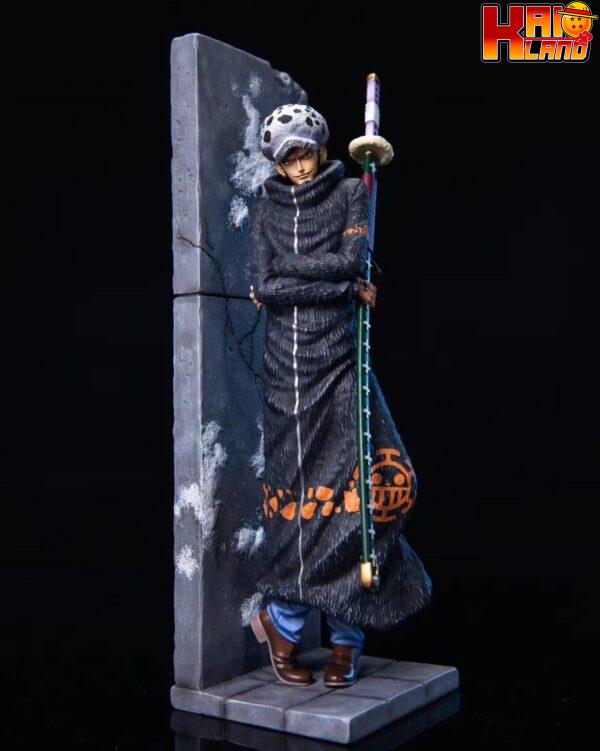 One Piece SS Studio Trafalgar Law Resin Statue 2