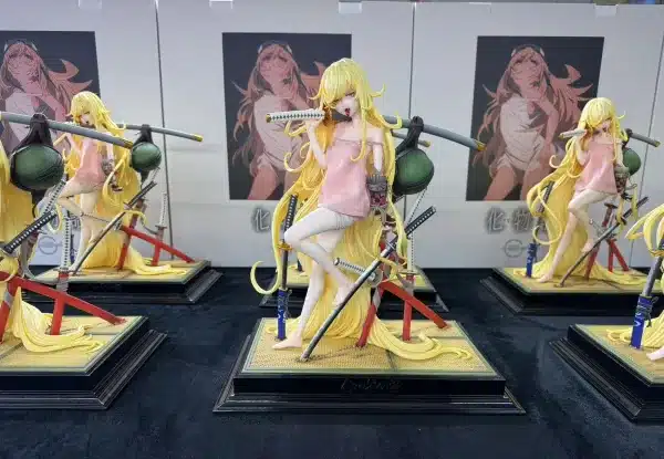 Monogatari HeRa Studio Shinobu Oshino Resin Statue