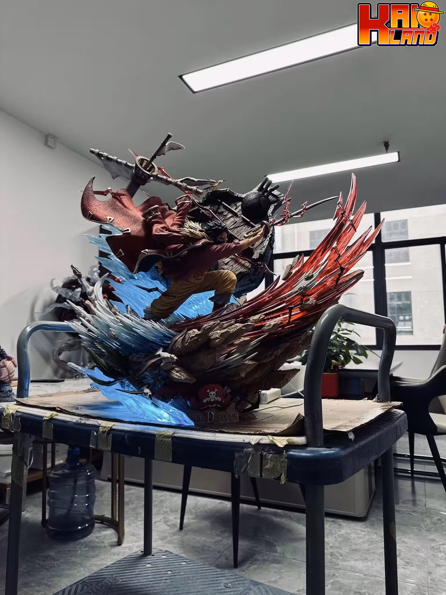 One Piece Cube Studio Gol D Roger Resin Statue
