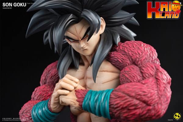 Dragon Ball 2 Studio SS4 Goku Resin Statue 2