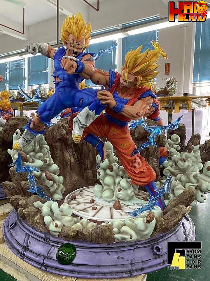 Dragon Ball F4 Studio Goku Vs Majin Vegeta Resin Statue