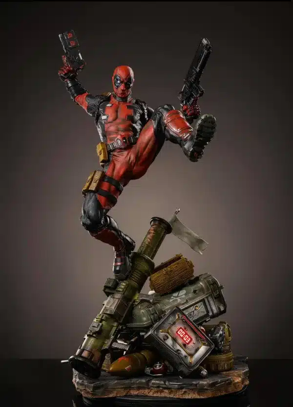 Marvel Iron Kite Studio Deadpool Licensed Resin Statue 2