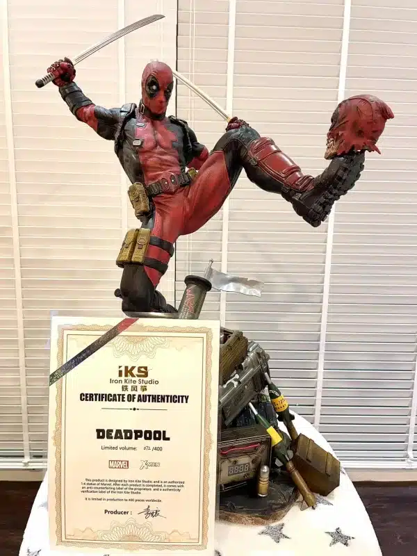 Marvel Iron Kite Studio Deadpool Licensed Resin Statue 4