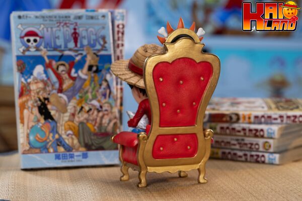 One Piece Night Cat Studio Reading Luffy Resin Statue 5