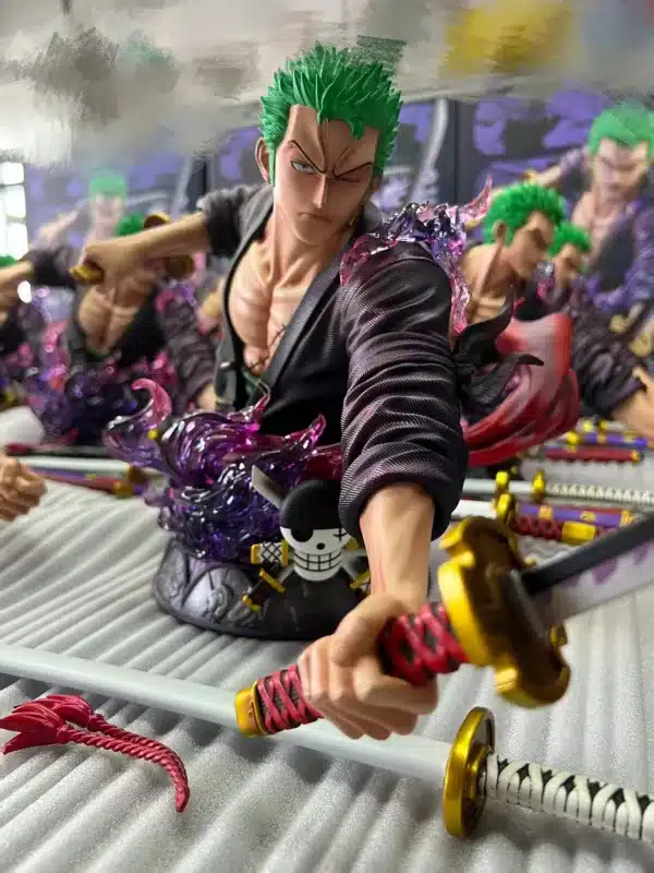 One Piece UNO Studio Roronoa Zoro Bust Resin Statue 2 1