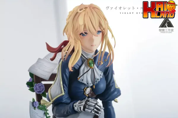 Violet Evergarden PRISM Studio Violet Resin Statue 3 scaled