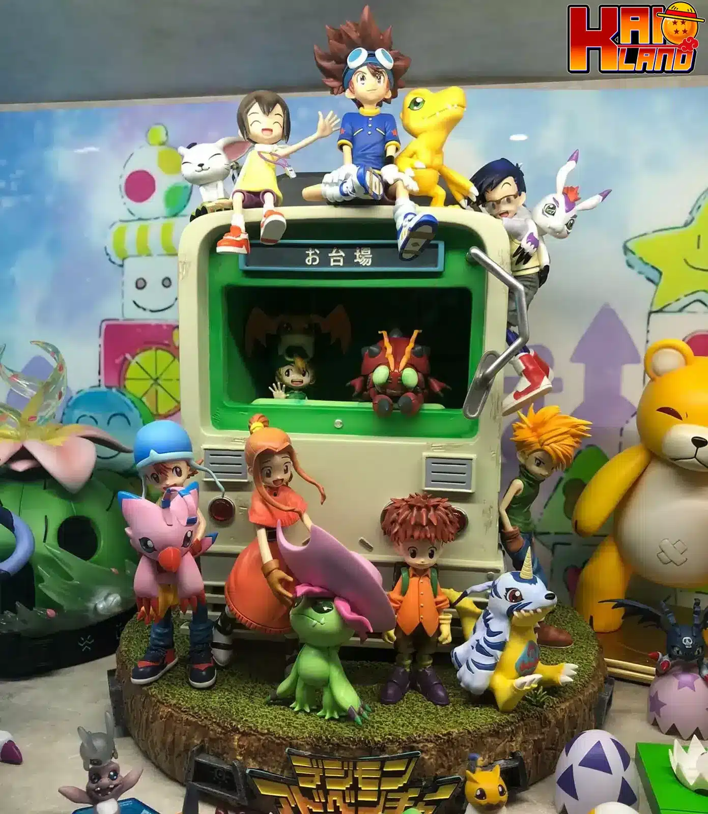Digimon WASP Studio Family Yagami Taichi Resin Statue