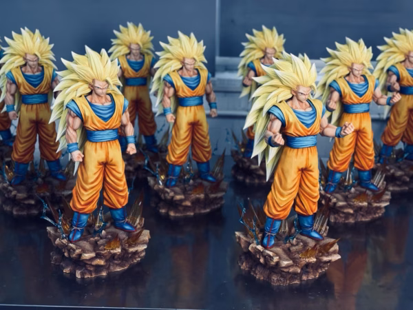 Dragon Ball Infinite Studio Goku SS3 Resin Statue 2 1