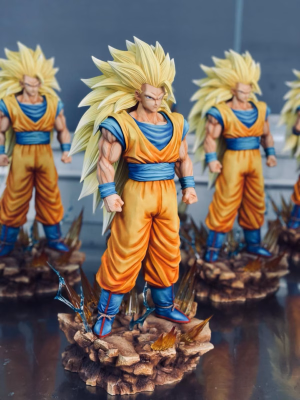 Dragon Ball Infinite Studio Goku SS3 Resin Statue