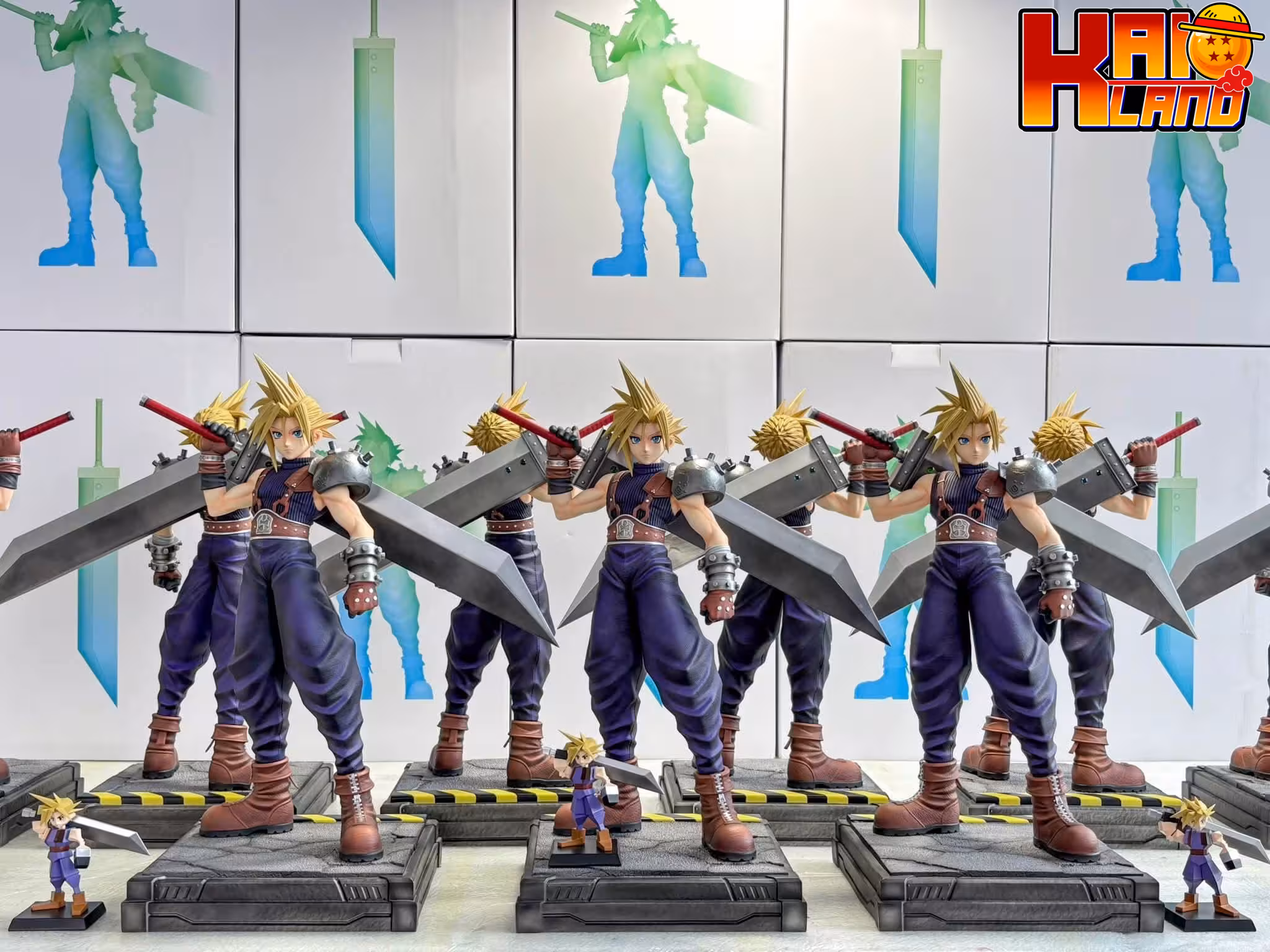 Final Fantasy Dream Studio Cloud Resin Statue