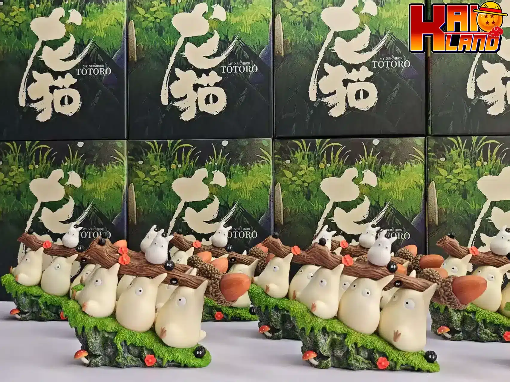 My Neighbor Totoro LongMiao Studio Totoro Carrying Acorns Resin Statue