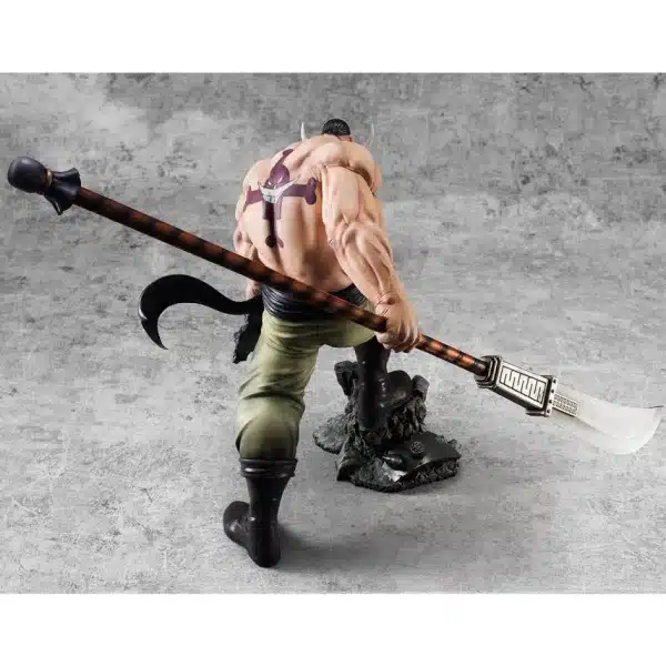 One Piece Megahouse Whitebeard Pop Max PVC 2