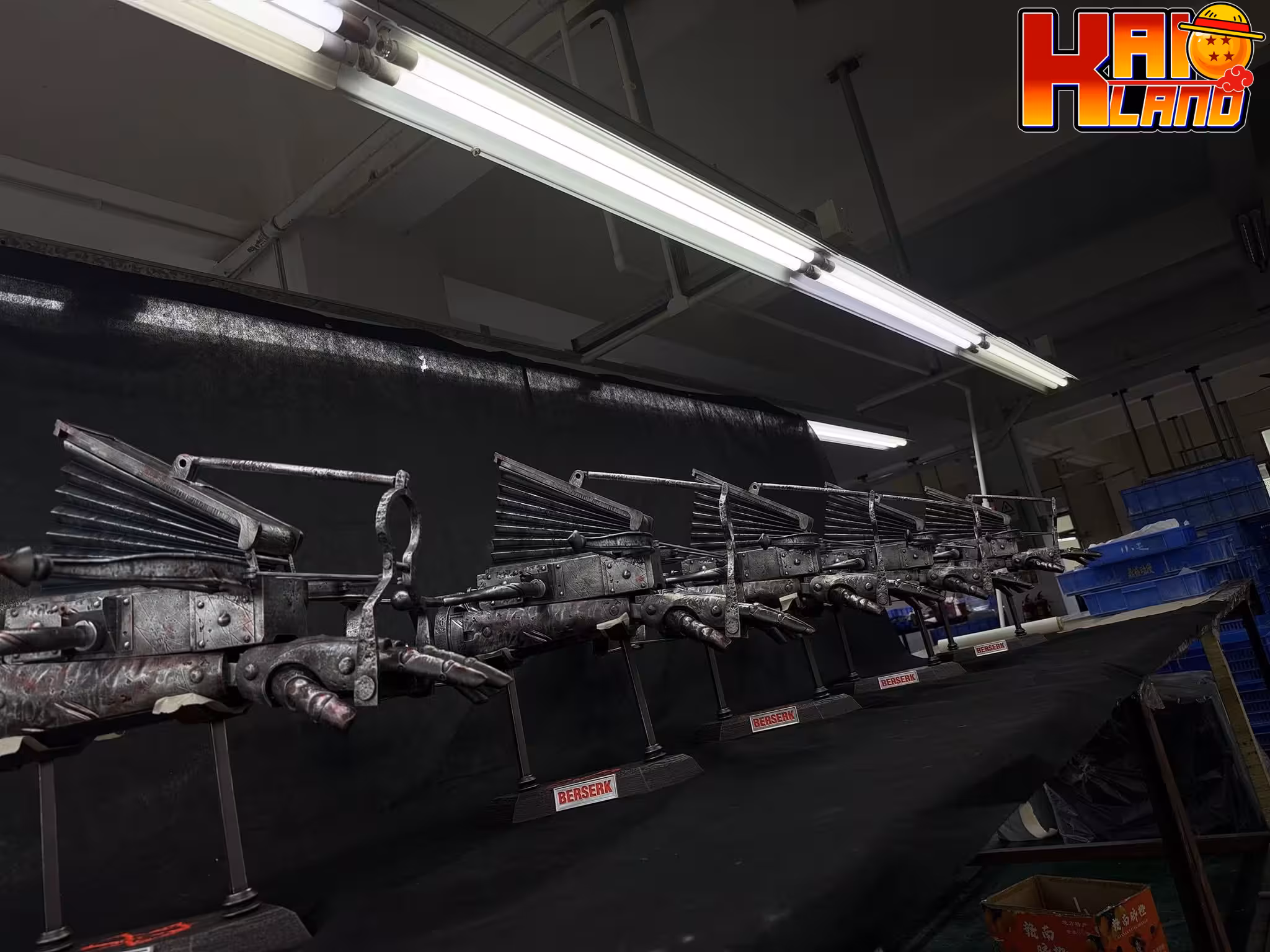 Berserk Panda Studio Guts Steel Prosthetic limb Resin Statue