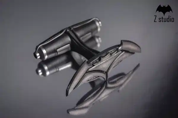 DC Comics Z Studio Replica Weapons Batman Resin Statue 9