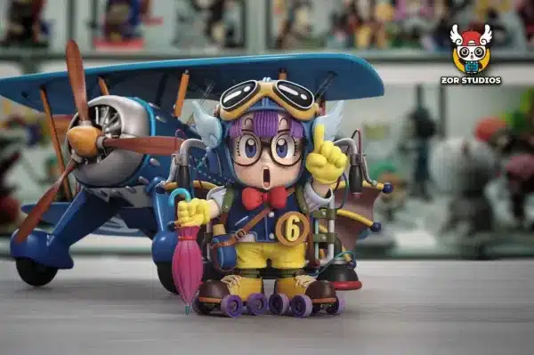 Dr Slump ZOR Studio Model Pilot Arale Resin Statue 3