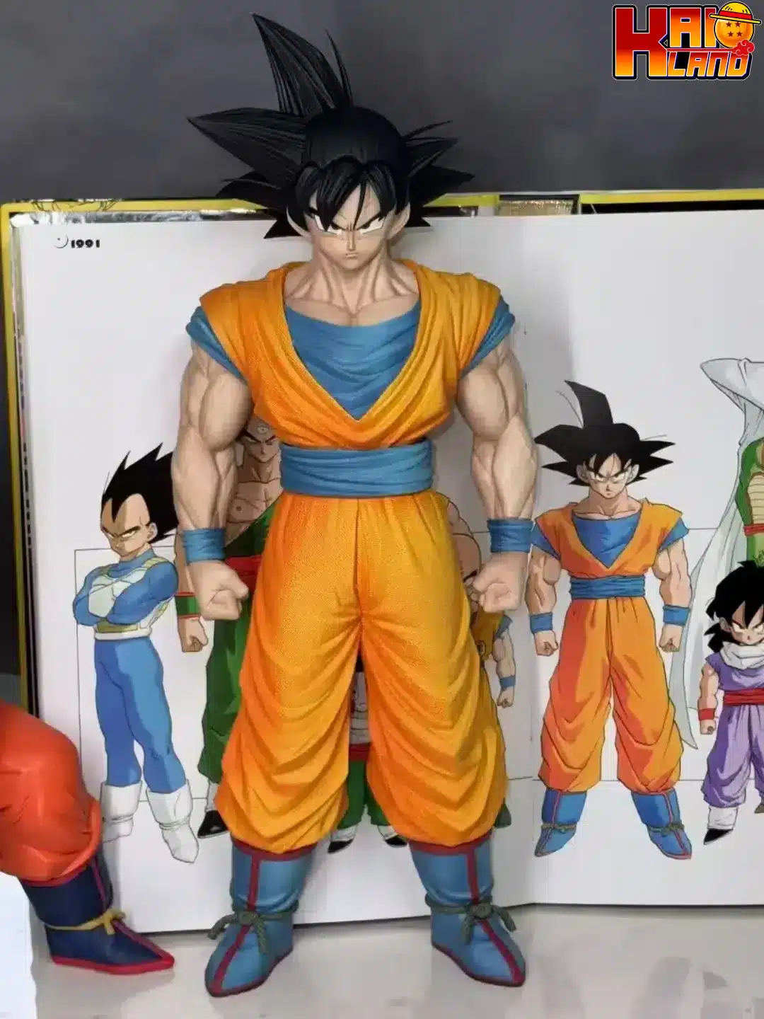 Dragon Ball StarTrack Studio Goku  Resin Statue