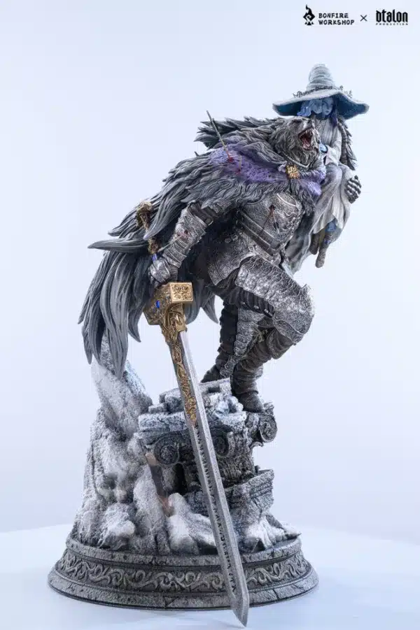 Elden Ring Bonfire Studio Ranni x Blaidd Wolf and Lunar Princess Resin Statue 3