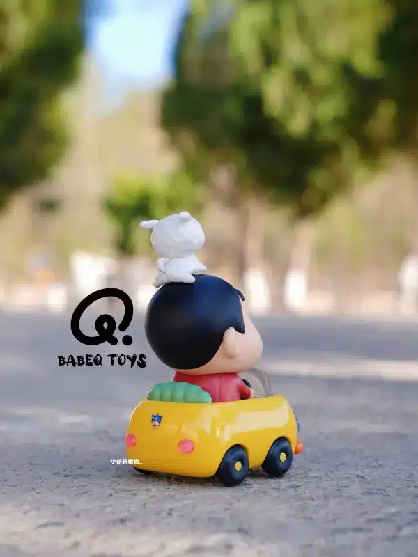 Shin Chan BABEQ TOYS Studio Shinnosuke On A Joyride Resin Statue 2