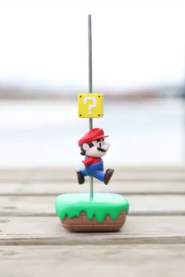 Super Mario Luck Studio Mario Resin Statue 1