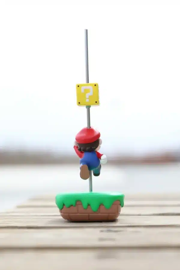 Super Mario Luck Studio Mario Resin Statue 3